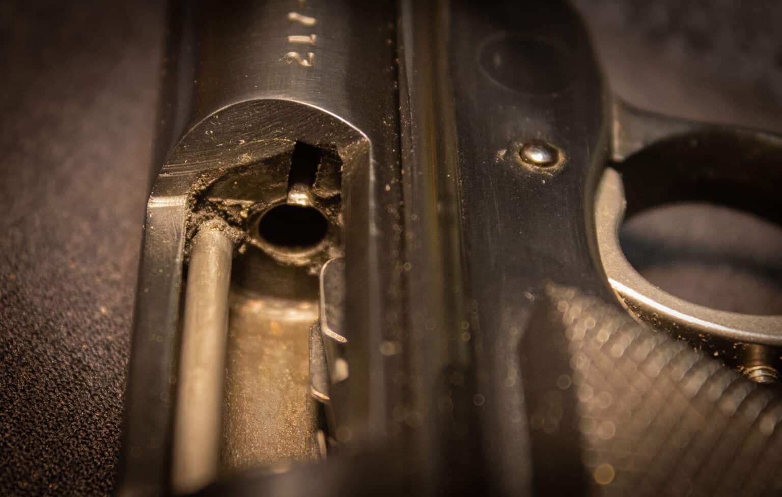 How to Use WD40 on Your Guns Don’t!